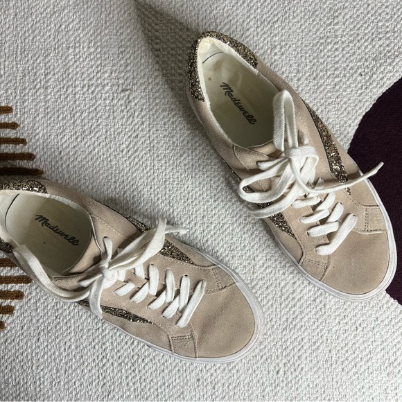 MADEWELL Women's Sidewalk Low-Top Sneakers in Glitter-Accented Suede SIZE 9 - Picture 2 of 9